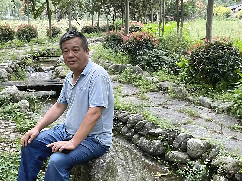 胡长岭  副教授