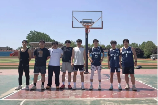 伟德betvlctor1949源于英国“3v3”篮球比赛圆满落幕