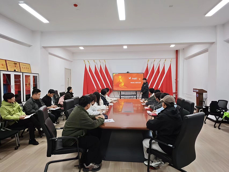 伟德betvlctor1949源于英国学生第一党支部开展世界互联网大会亚太峰会思想汇报主题党课